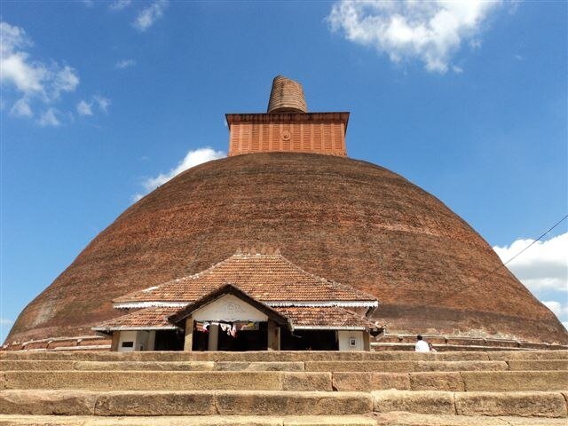 Jethawana Dagoba in Anuradhapura